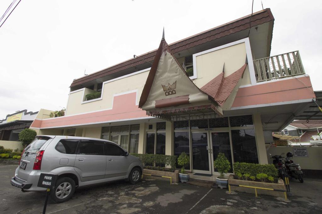 Hotel Reddoorz @ Klender Jakarta Exteriér fotografie